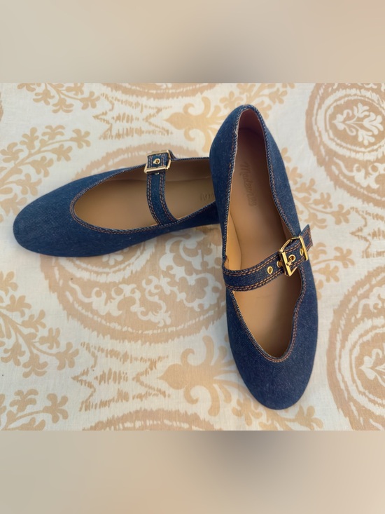 Madewell Shoes - ADORBS AF MADEWELL REMY DENIM MARYJANE FLATS MINT CONDITION SIZE 8 1/2 MEDIUM
